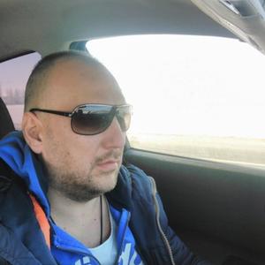 Парни в Саратове: Павел Смирнов, 44 - ищет девушку из Саратова
