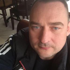 Парни в Челябинске: Андрей, 49 - ищет девушку из Челябинска