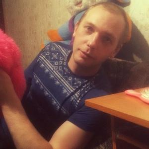 Парни в Пскове: Юрий Алексеев, 40 - ищет девушку из Пскова