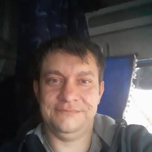 Парни в Твери: Сергей, 39 - ищет девушку из Твери