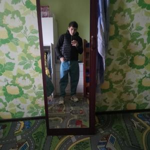 Tajikistan, 19 лет, Омск