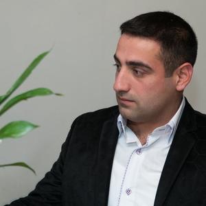 Парни в Ереване: Hayk Hovhannisyan, 38 - ищет девушку из Еревана