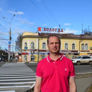 Парни в Твери: Олег, 56 - ищет девушку из Твери