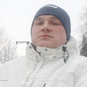 Вадим, 33 года, Омутнинск