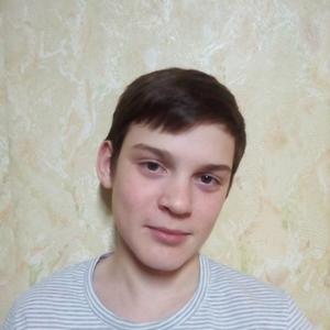 Роман, 22 года, Канаш