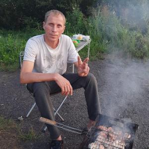 Парни в Магнитогорске: Виталий, 44 - ищет девушку из Магнитогорска