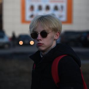Юрий Кузнецов, 22 года, Архангельск