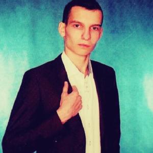 Парни в Серпухове: Кирилл, 22 - ищет девушку из Серпухова