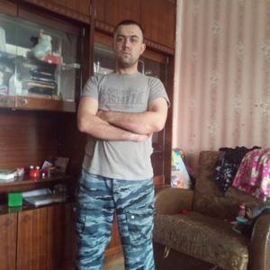 Парни в Омске: Антон, 34 - ищет девушку из Омска