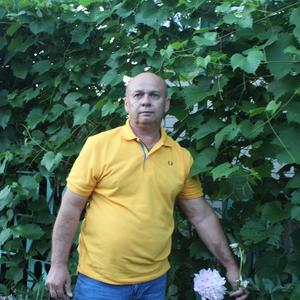Парни в Набережные Челны: Николай, 65 - ищет девушку из Набережные Челны