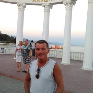 Парни в Краснодаре (Краснодарский край): Анатолий, 53 - ищет девушку из Краснодара (Краснодарский край)