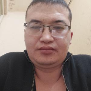 Айбек, 32 года, Астана