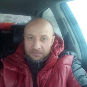 Вадим, 47 лет, Сургут