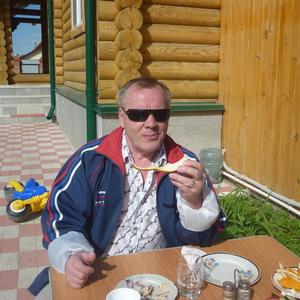 Парни в Томске: Юрий Жирнов, 68 - ищет девушку из Томска