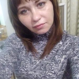 Девушки в Уральске (Казахстан): Вера, 34 - ищет парня из Уральска (Казахстан)