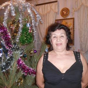 Девушки в Стерлитамаке (Башкортостан): Ляля Валеева, 68 - ищет парня из Стерлитамака (Башкортостан)