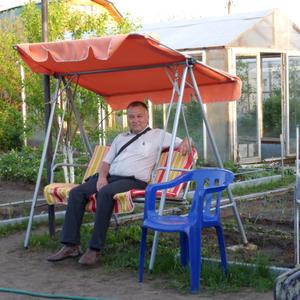 Парни в Лениногорске: Ильяс, 60 - ищет девушку из Лениногорска