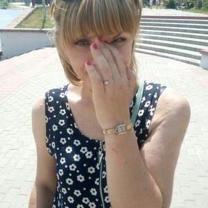 Девушки в Пинске: Юлия, 29 - ищет парня из Пинска