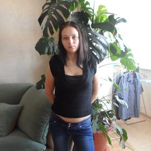 Девушки в Южно-Сахалинске: Dgein Kubareva, 28 - ищет парня из Южно-Сахалинска
