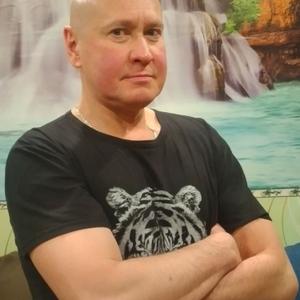 Парни в Екатеринбурге: Алексей, 55 - ищет девушку из Екатеринбурга