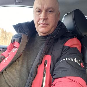 Парни в Ачинске: Юрий, 61 - ищет девушку из Ачинска