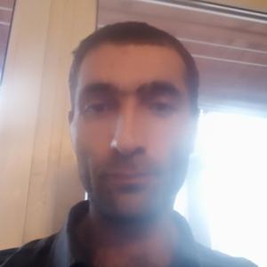 Парни в Серпухове: Артем, 37 - ищет девушку из Серпухова
