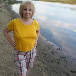 Девушки в Рубцовске: Eva, 55 - ищет парня из Рубцовска