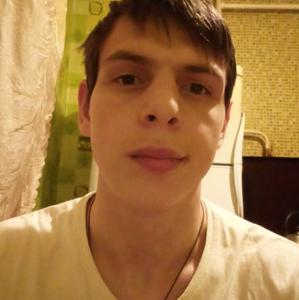 Парни в Екатеринбурге: Дмитрий, 25 - ищет девушку из Екатеринбурга