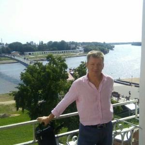 Парни в Гатчине: Сергей, 52 - ищет девушку из Гатчины