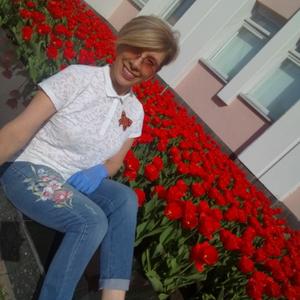 Девушки в Ижевске: Ольга, 59 - ищет парня из Ижевска