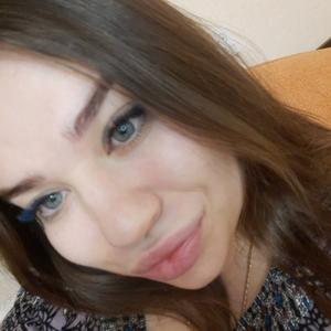 Девушки в Оренбурге: Mira, 27 - ищет парня из Оренбурга