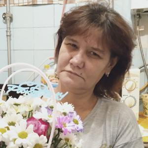 Девушки в Ульяновске: Зуля, 53 - ищет парня из Ульяновска