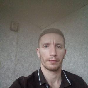 Парни в Элисте: Сергей, 39 - ищет девушку из Элисты
