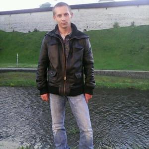 Владимир, 32 года, Псков