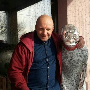 Парни в Уссурийске: Влад, 49 - ищет девушку из Уссурийска