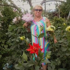 Девушки в Саратове: Светлана Капинус, 54 - ищет парня из Саратова
