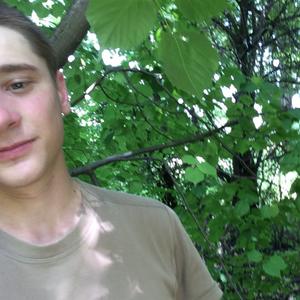 Парни в Буденновске: Александр, 24 - ищет девушку из Буденновска