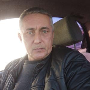 Парни в Камышине: Владимир, 44 - ищет девушку из Камышина