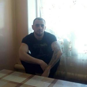Юрий, 35 лет, Астрахань