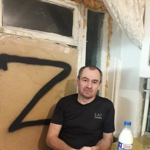 Парни в Батайске: Сергей, 47 - ищет девушку из Батайска