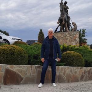 Виктор, 67 лет, Ростов-на-Дону