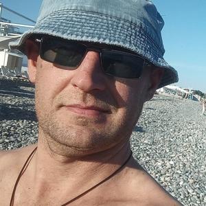 Анатолий, 42 года, Навашино