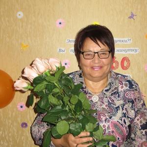 Ольга, 68 лет, Саратов