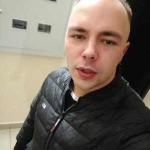 Парни в Мурманске: Андрей, 25 - ищет девушку из Мурманска