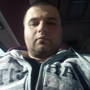 Парни в Венев: Кирилл Чабан, 31 - ищет девушку из Венев