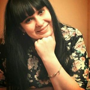 Девушки в Новокузнецке: Ксения, 32 - ищет парня из Новокузнецка