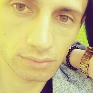 Aram, 33 года, Ереван