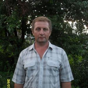 Виталий, 53 года, Змеиногорск