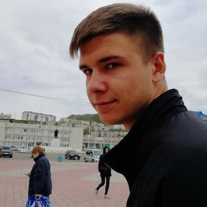 Евгений, 27 лет, Южно-Сахалинск