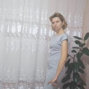 Девушки в Элисте: Ольга Бабанская, 39 - ищет парня из Элисты